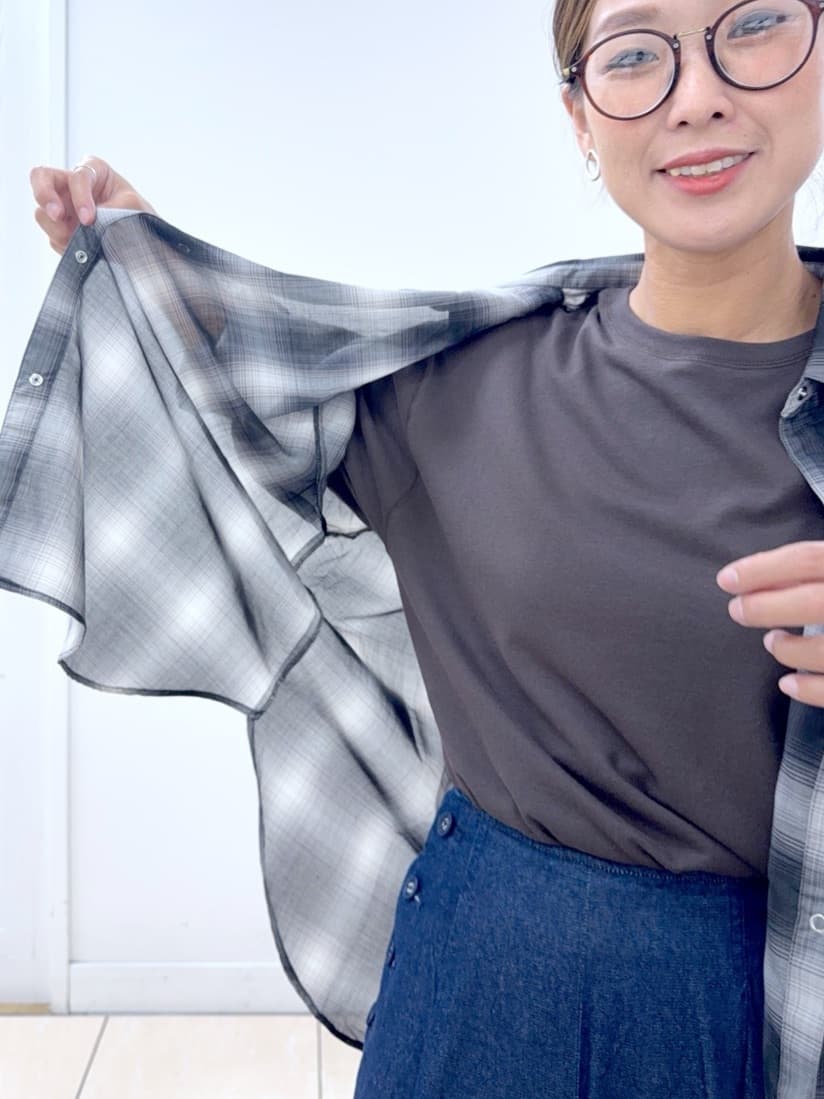 Osawaさんの「Dessin｜【洗える】シアーオンブレーチェックシャツ」を使ったコーディネート