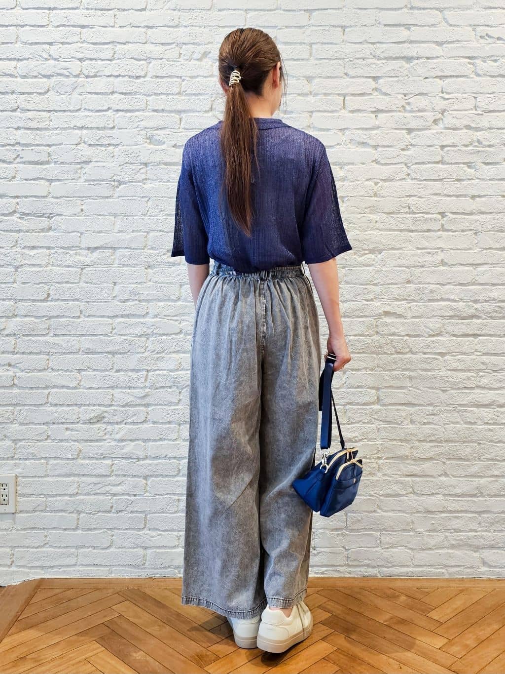 ゆゆさんの「SHOO･LA･RUE｜【洗える/S-LL】大人のシアー感 キラキラ リブニット」を使ったコーディネート