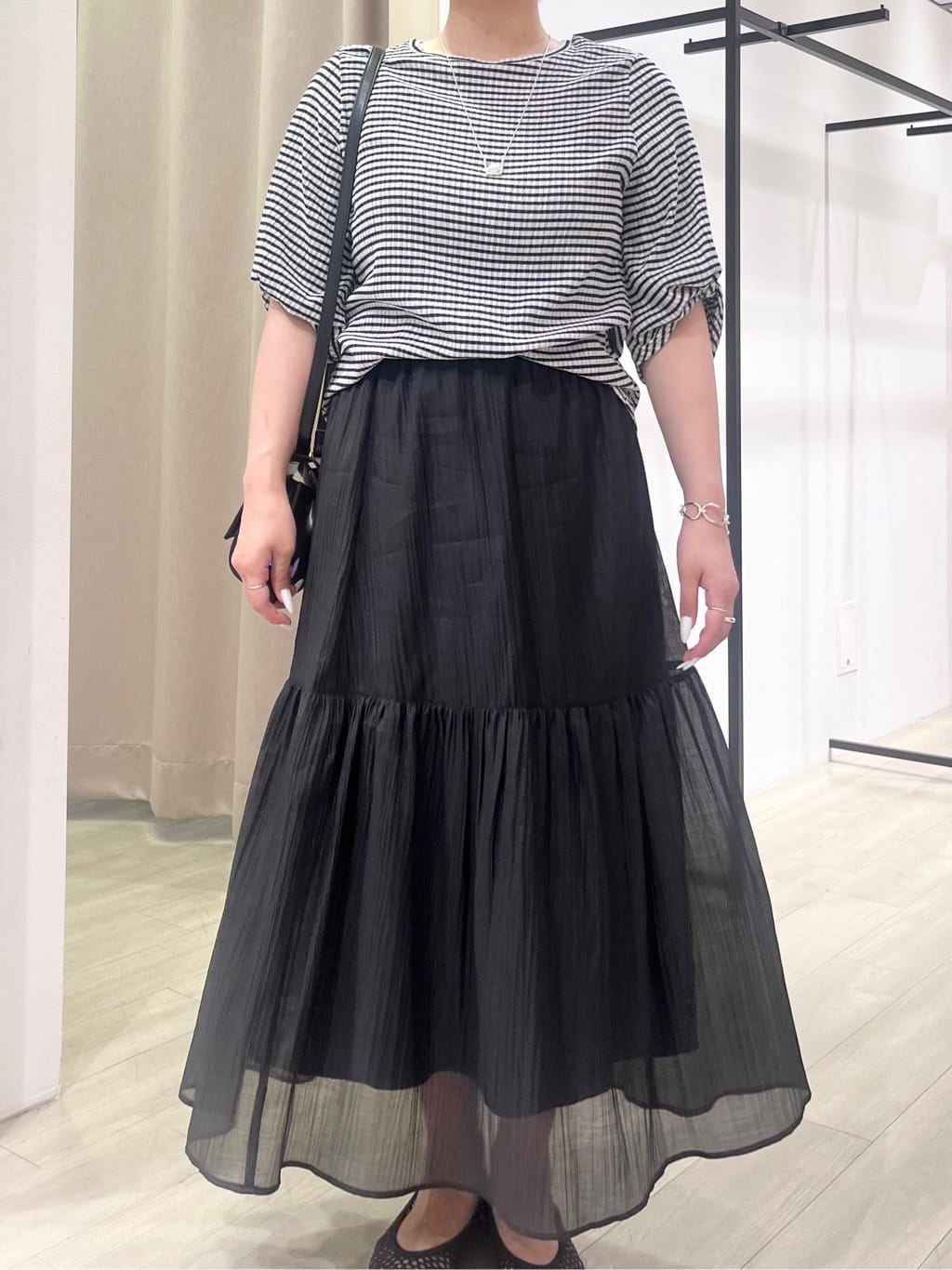 hasuさんの「INDIVI｜【UVケア／吸汗速乾】凹凸素材ねじり袖トップス」を使ったコーディネート
