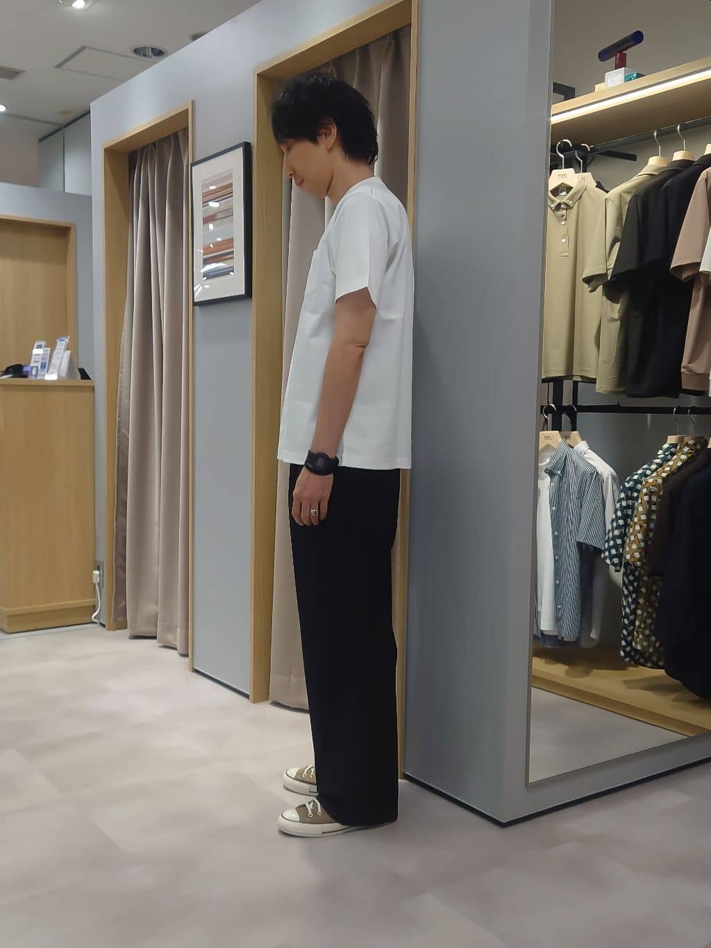 kawamuさんの「TAKEO KIKUCHI｜【COOL CITY WEAR】エアートール オープンカラーシャツ /接触冷感・通気性」を使ったコーディネート