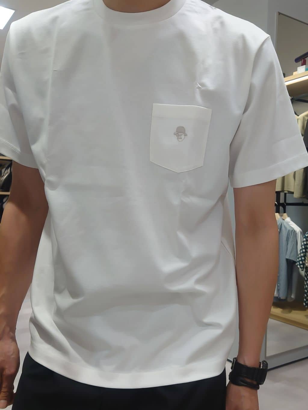 kawamuさんの「TAKEO KIKUCHI｜【COOL CITY WEAR】エアートール オープンカラーシャツ /接触冷感・通気性」を使ったコーディネート