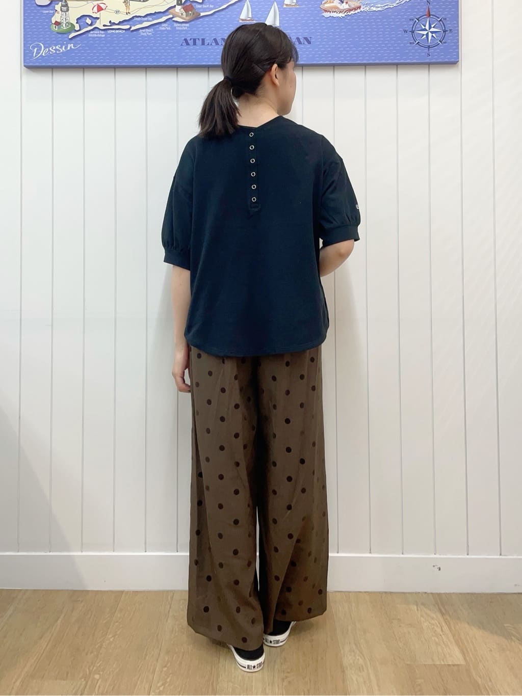 Mayaさんの「Dessin｜【360度可愛い/前後2WAY/洗える】ライトコットンヘンリーカットソー」を使ったコーディネート