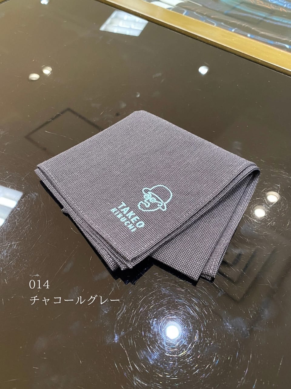 小南大和さんの「TAKEO KIKUCHI｜ピンヘッド調ハンカチ」を使ったコーディネート