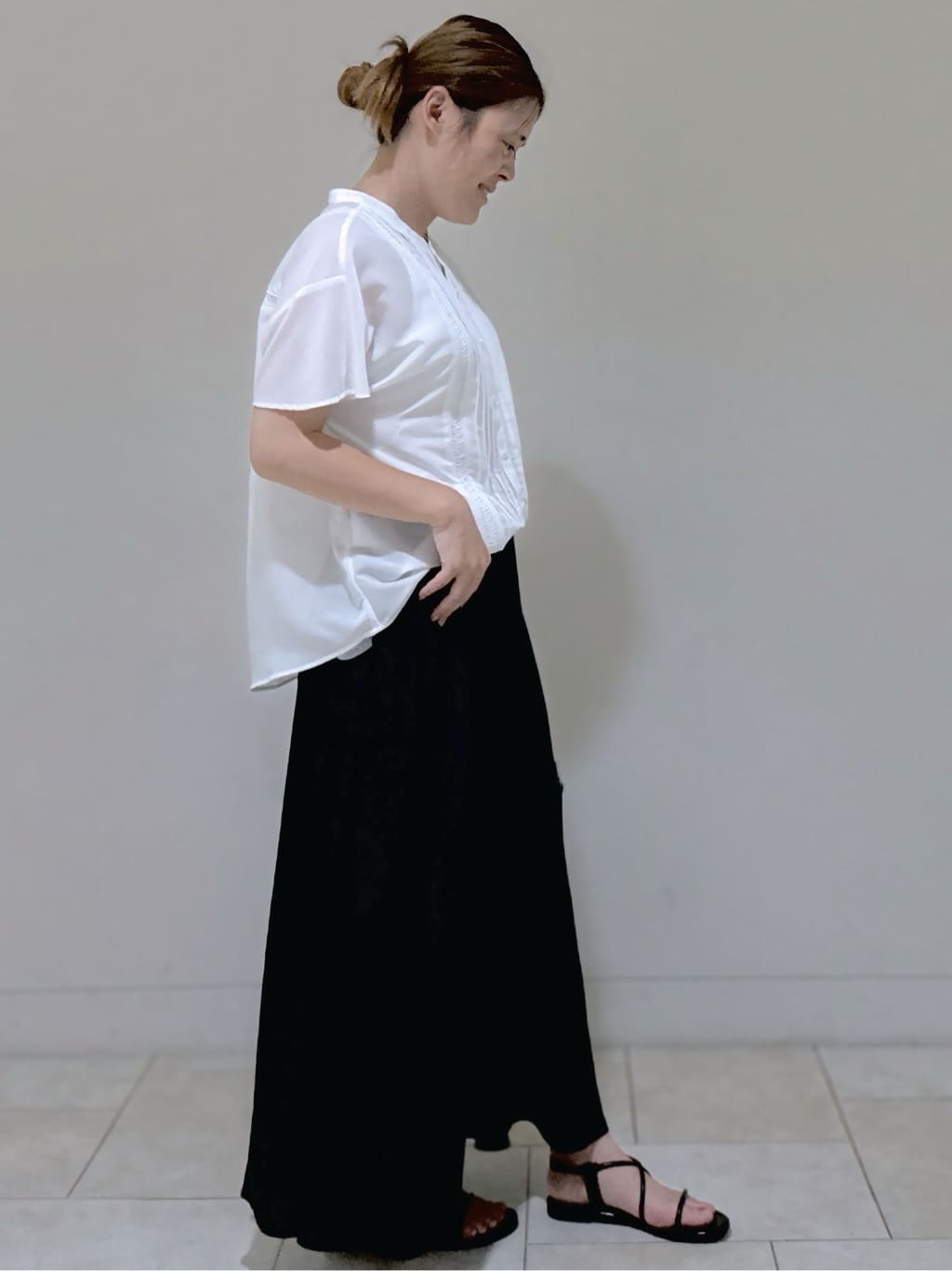 S&auml;K&iuml;さんの「Reflect｜【ウエストゴム仕様／長く着られる◎】スカーチョパンツ」を使ったコーディネート