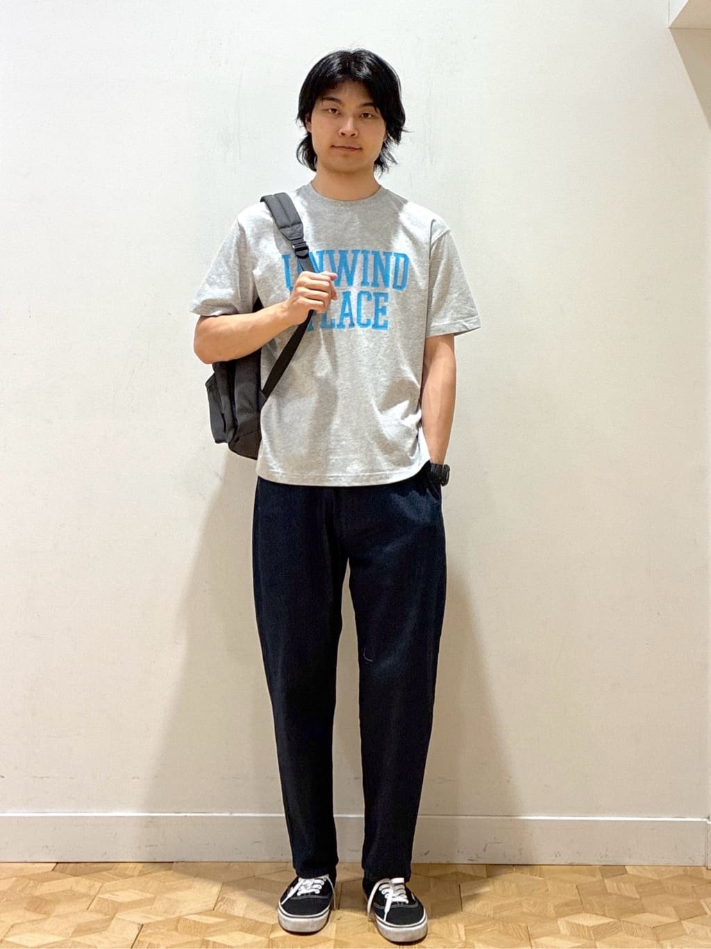 KAZUKIさんの「Dessin｜【洗える】オーガニックコットン ロゴプリントTシャツ」を使ったコーディネート