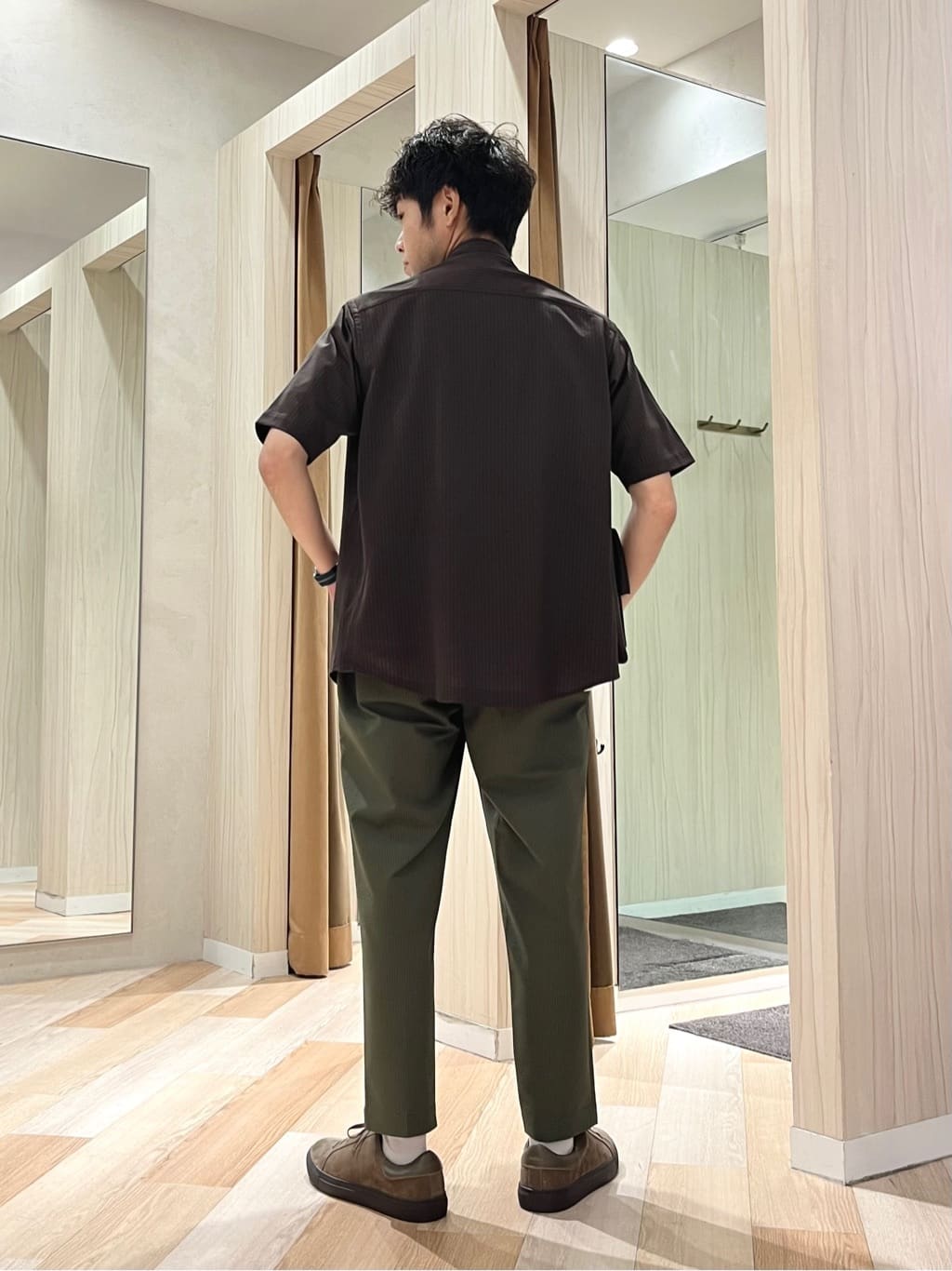 URAさんの「TAKEO KIKUCHI｜【COOL CITY WEAR】ストライプジャージ ボタンダウンシャツ /接触冷感」を使ったコーディネート