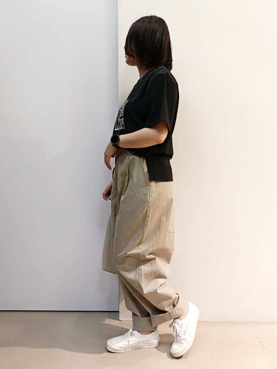 あんさんの「THE SHOP TK｜アソートロゴTシャツ【接触冷感/防シワ/吸水速乾/UVケア/洗濯機OK】」を使ったコーディネート