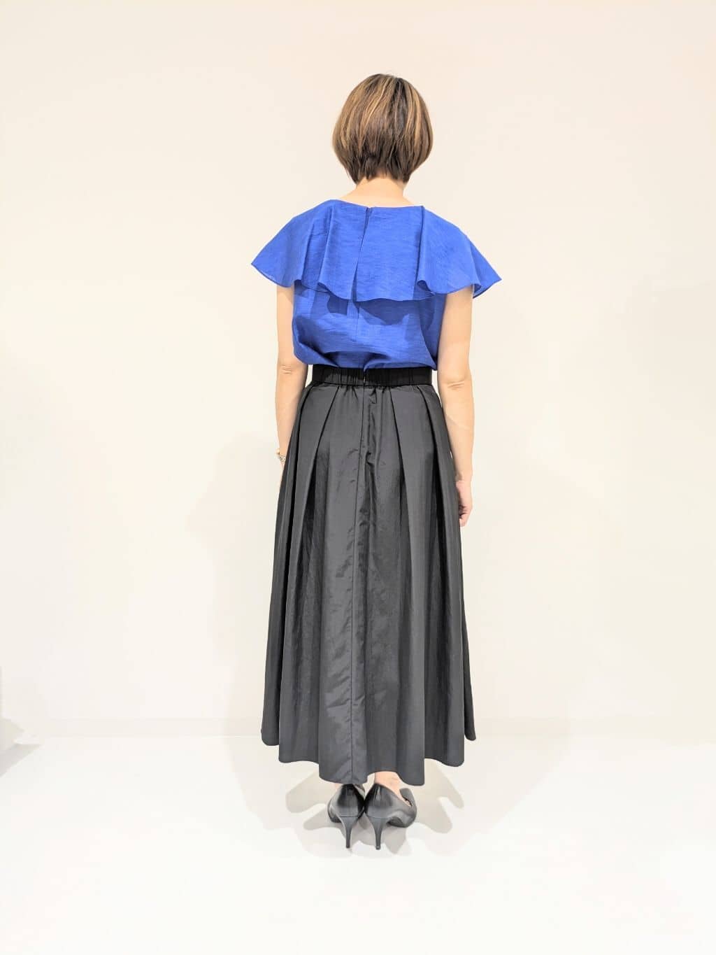 yukariさんの「UNTITLED｜【きれいめ/洗える/フリル】ラッフルシアーブラウス」を使ったコーディネート