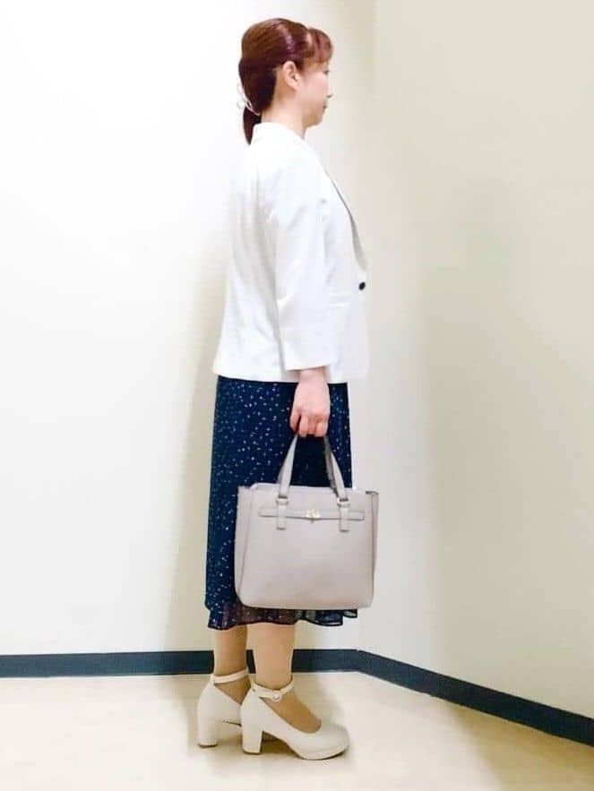 花さんの「Reflect｜【WEB先行カラーあり／マシンウォッシュ可／ナローベルト付き】オフボディツイードチェックワンピース」を使ったコーディネート
