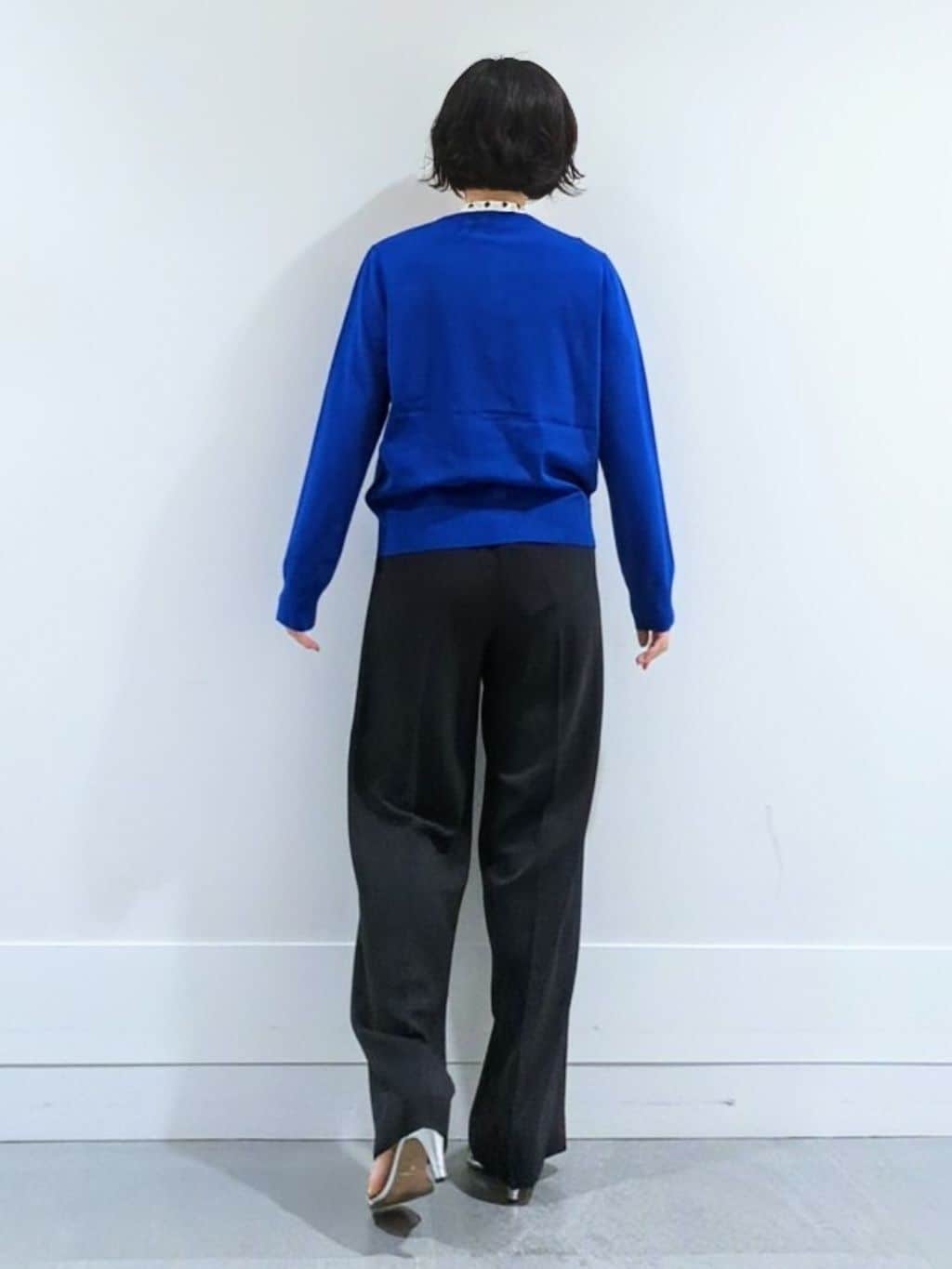 ミズタさんの「UNTITLED｜【アンサンブル可/薄手】ベーシッククルーネックカーディガン」を使ったコーディネート