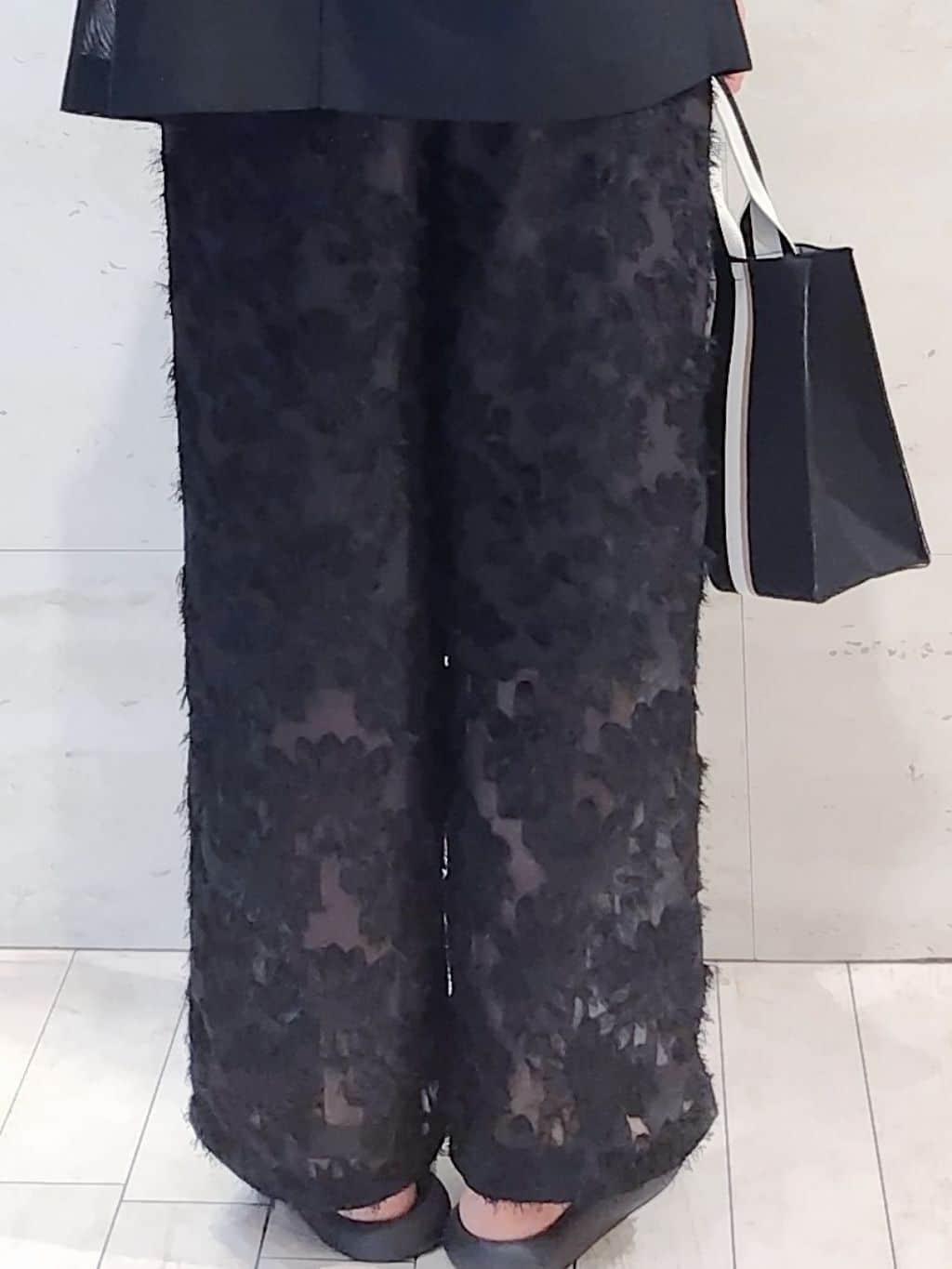 よしみさんの「OPAQUE.CLIP｜メッシュテーラードジャケット【洗濯機洗い可】」を使ったコーディネート