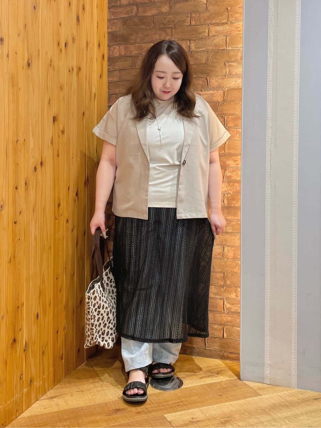 Risaさんの「SHOO･LA･RUE｜【S-LL】さらりと着たい大人のための 麻調半袖ジャケット」を使ったコーディネート