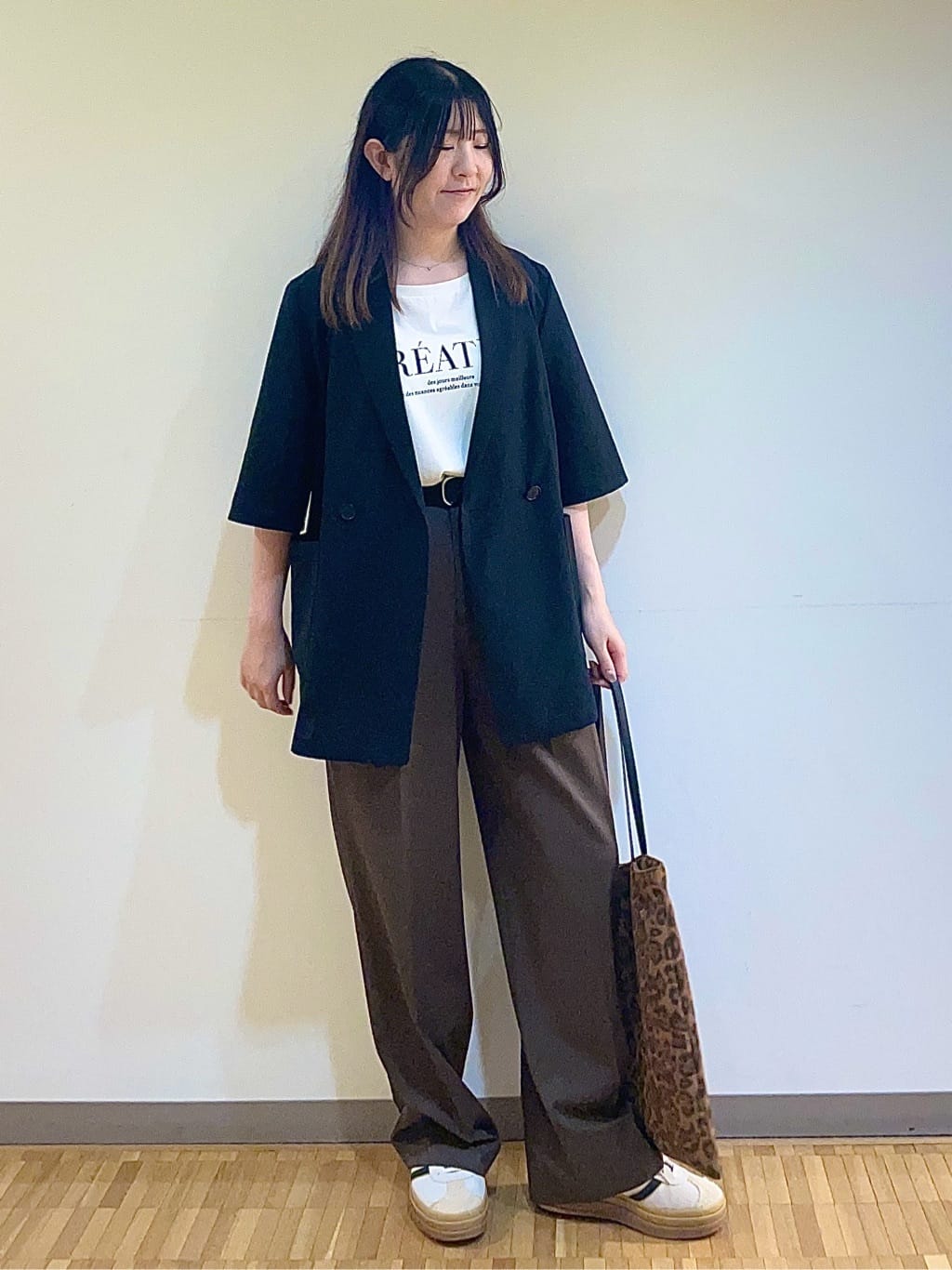 フナキさんの「UNTITLED｜【吸水速乾/洗える】ハーフスリーブジャケット」を使ったコーディネート