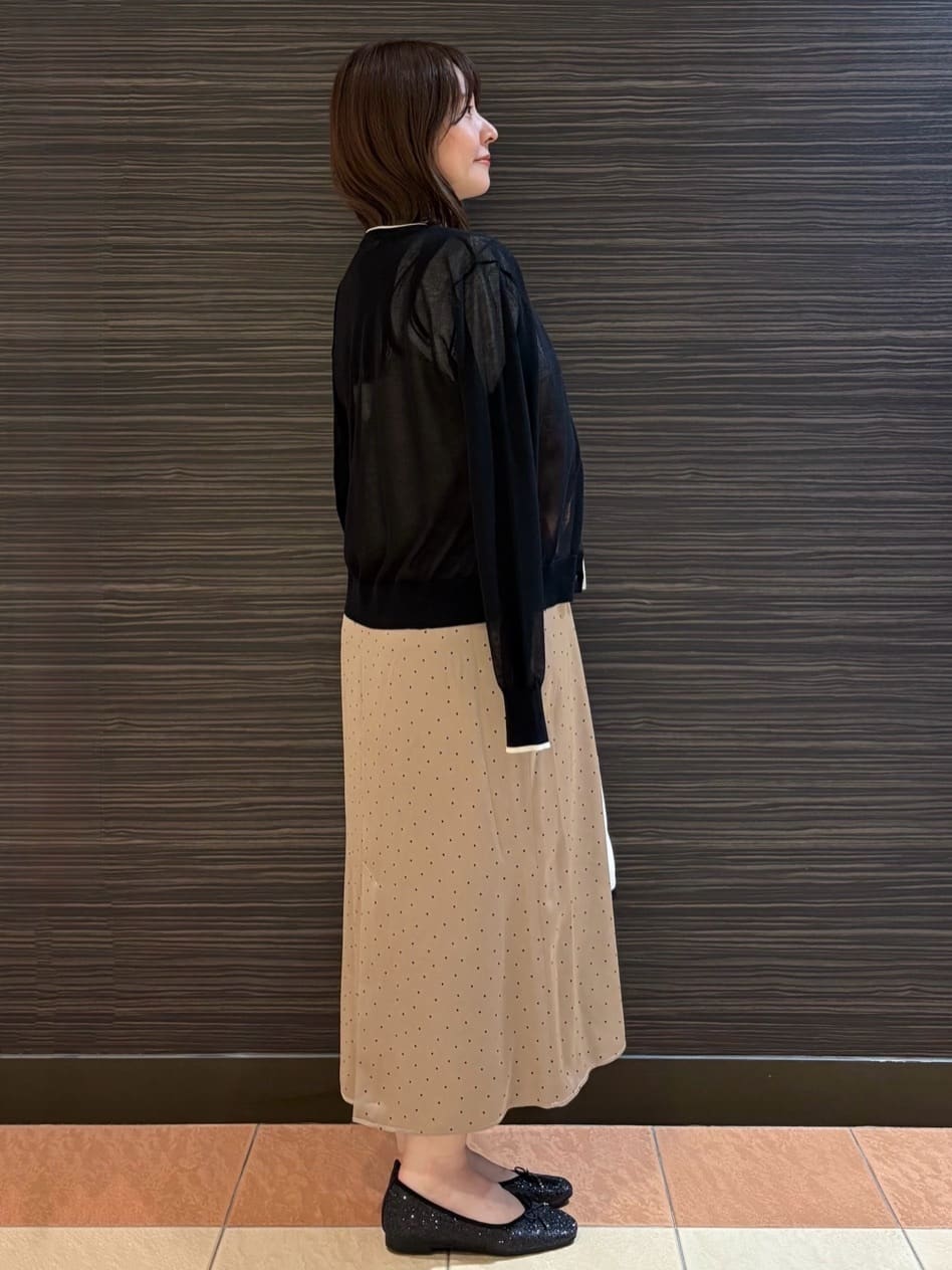 かなさんの「OPAQUE.CLIP｜ロゴプリントTシャツ【洗濯機洗い可】」を使ったコーディネート