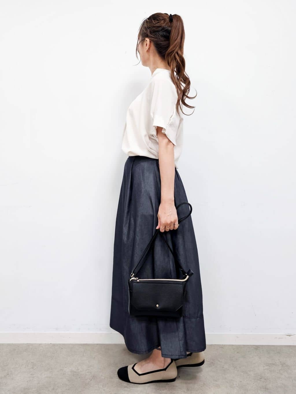 ゆゆさんの「SHOO･LA･RUE｜【S-LL/セットアップ可/ひんやり】きちんと見えで上品 お袖タック スキッパーブラウス」を使ったコーディネート