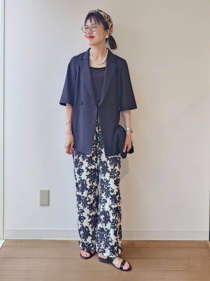 MUTSUKOさんの「UNTITLED｜【吸水速乾/洗える】ハーフスリーブジャケット」を使ったコーディネート