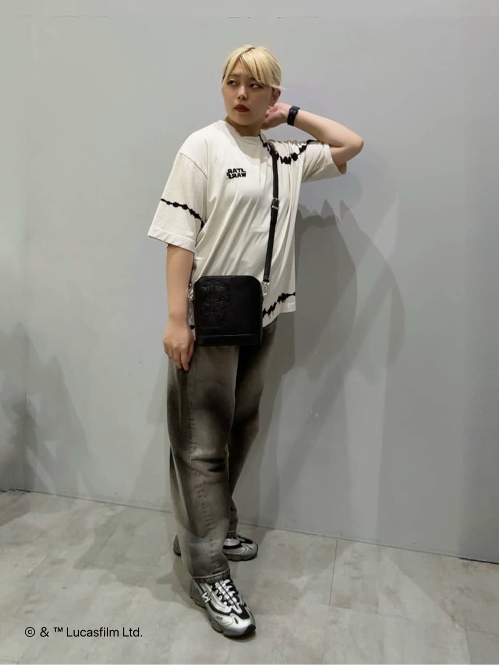 ユウナさんの「TAKEO KIKUCHI｜バレルシルエットパンツ（デニム＆カラーパンツ）」を使ったコーディネート