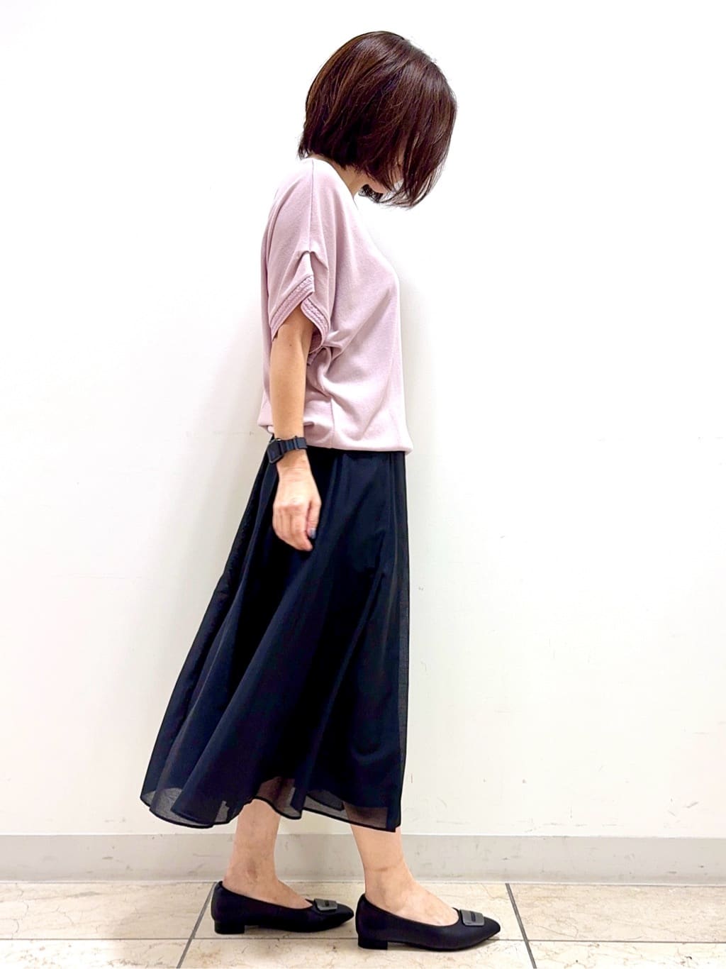 kaeさんの「Reflect｜【マシンウォッシュ可／セットアップ可】シアーボックスタックプリーツスカート」を使ったコーディネート