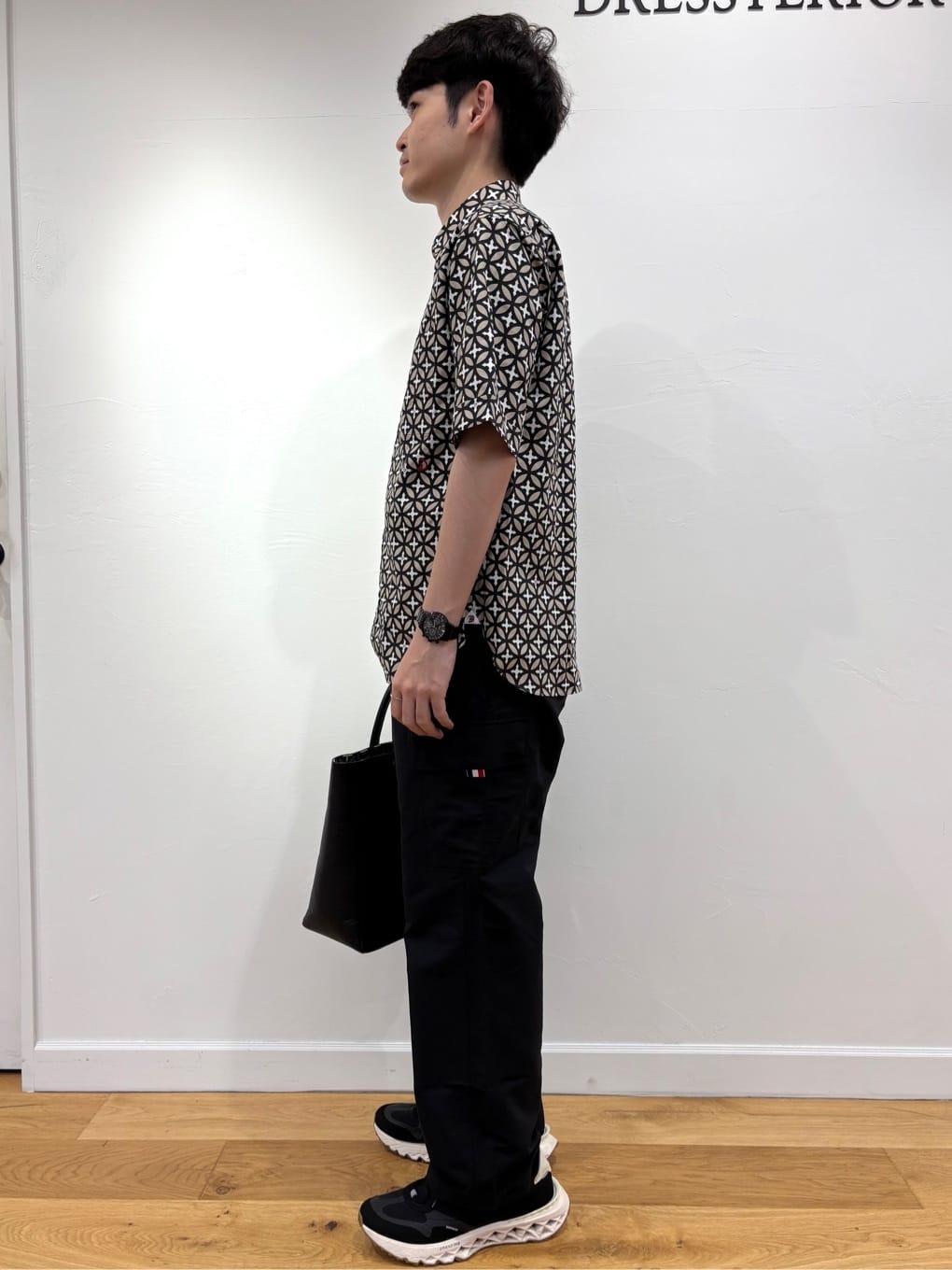 ABEさんの「DRESSTERIOR｜」を使ったコーディネート