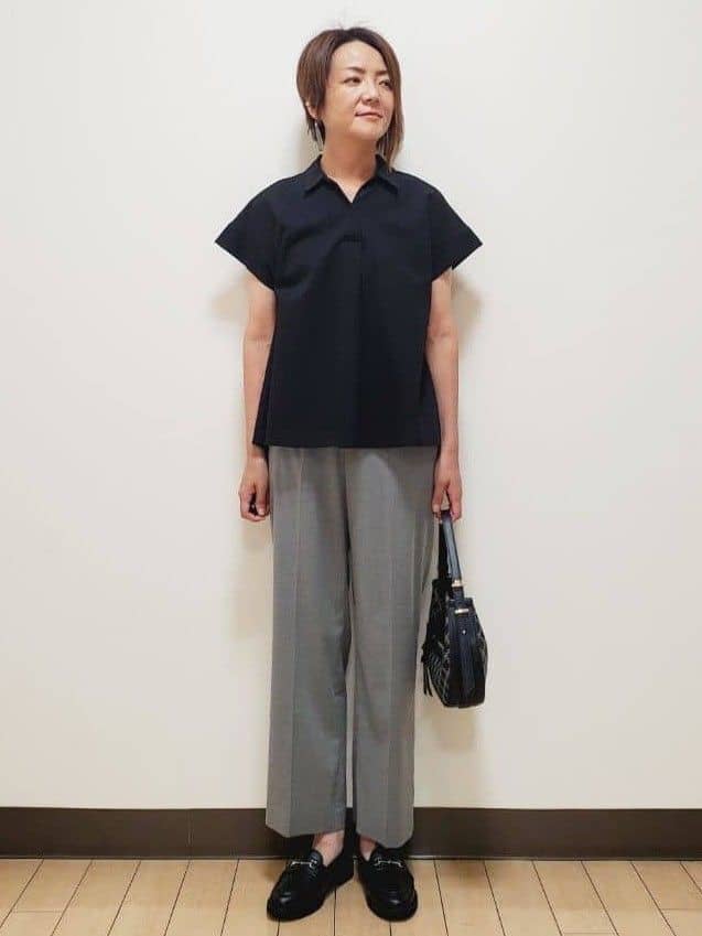 yuuさんの「Reflect｜【二の腕さりげなくカバー】シャツ衿オフボディブラウス」を使ったコーディネート