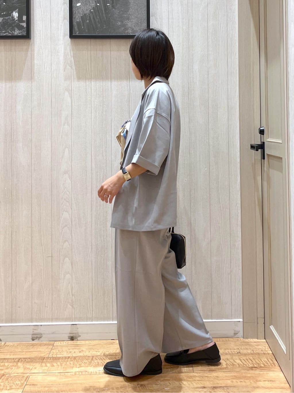 shirayuuuさんの「SHOO･LA･RUE｜【S-LL/ひんやり/前後2WAY】シンプルだから使いやすい テレコTシャツ」を使ったコーディネート