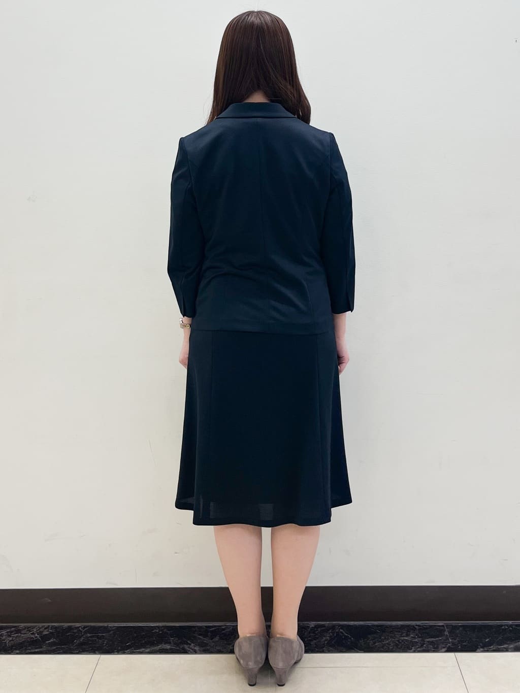 mikikoさんの「Reflect｜【マシンウォッシュ可／セットアップ可】コツキ柄プリントブラウス」を使ったコーディネート