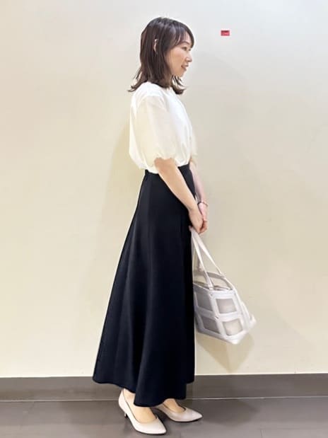 Miwaさんの「UNTITLED｜フープトップネックレス」を使ったコーディネート