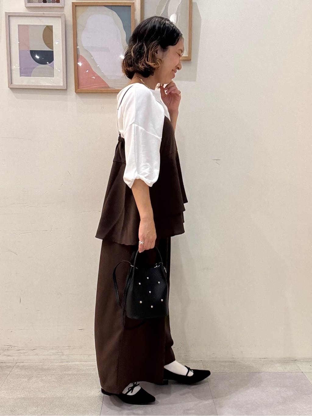 たけぴさんの「SHOO･LA･RUE｜【ひんやり/洗える/S-LL】袖ねじりシルケットトップス」を使ったコーディネート