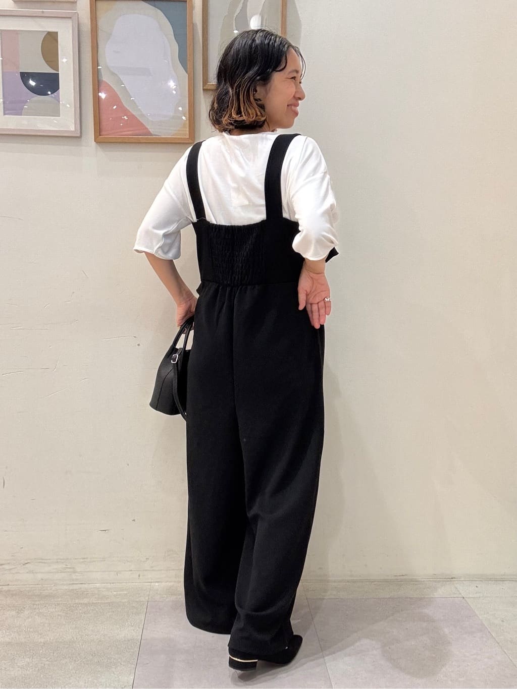 たけぴさんの「SHOO･LA･RUE｜【ひんやり/洗える/S-LL】袖ねじりシルケットトップス」を使ったコーディネート