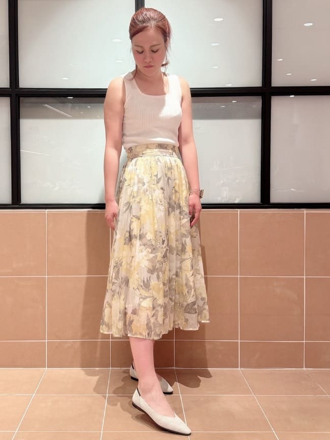 すみれさんの「ESPERANZA｜Oito和紙フラットパンプス」を使ったコーディネート