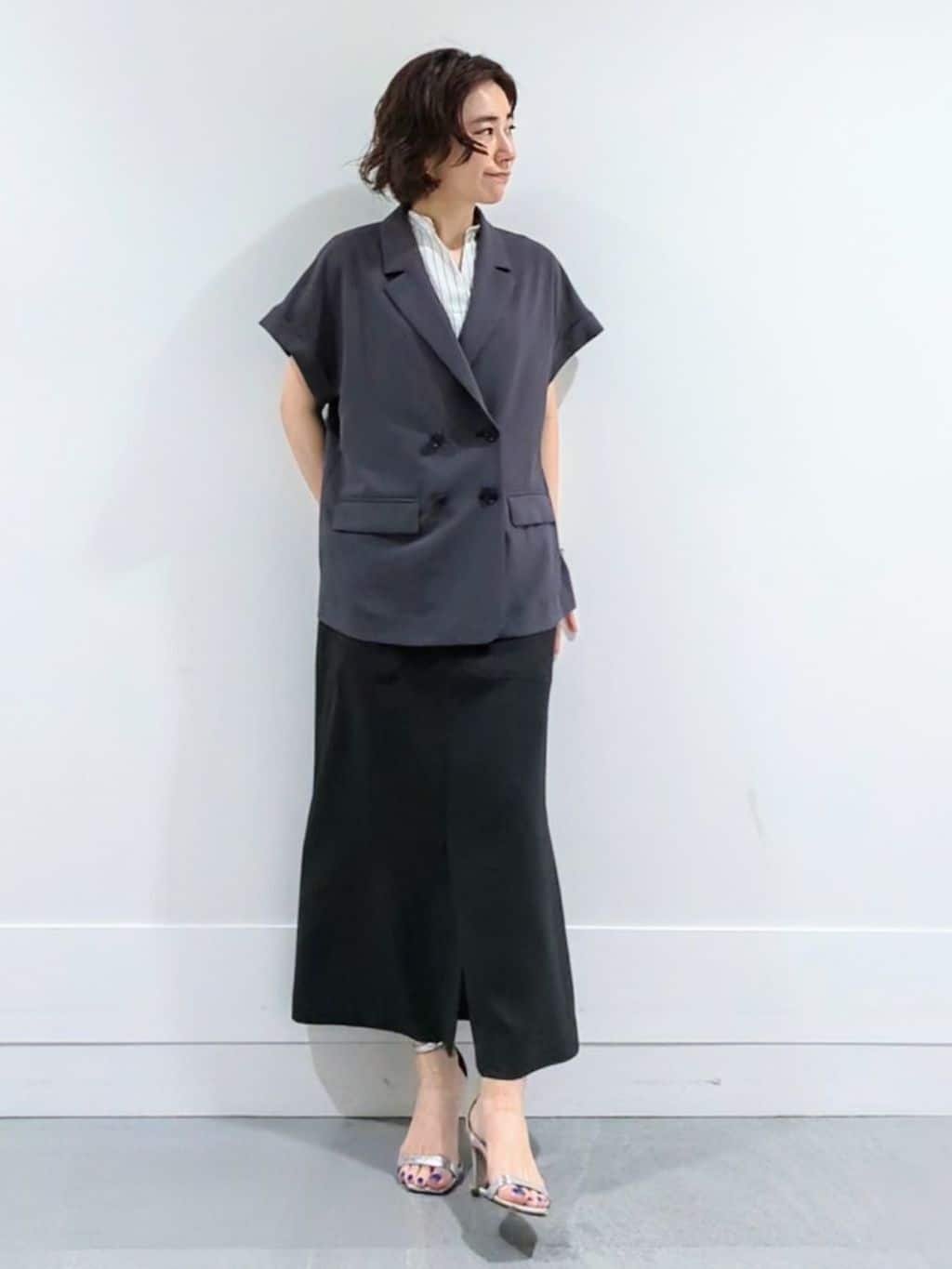ミズタさんの「UNTITLED｜【洗える/スキッパー】フレンチスリーブシアーブラウス」を使ったコーディネート