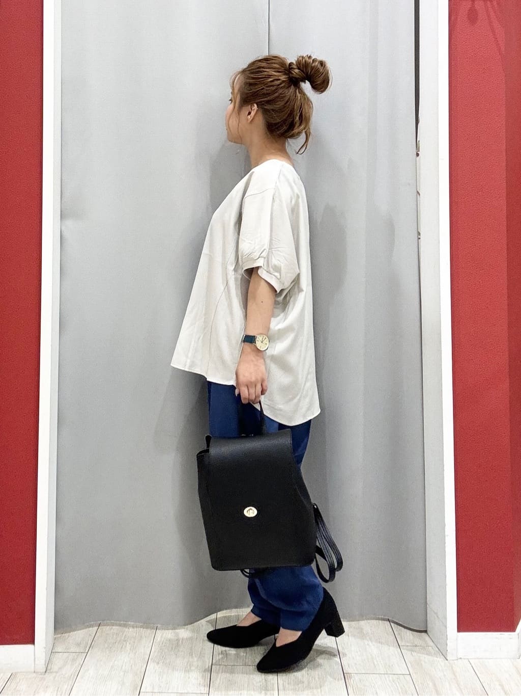 shioさんの「SHOO･LA･RUE｜【ひんやり/洗濯後しわになりにくい】リブ切り替えドルマンブラウス」を使ったコーディネート