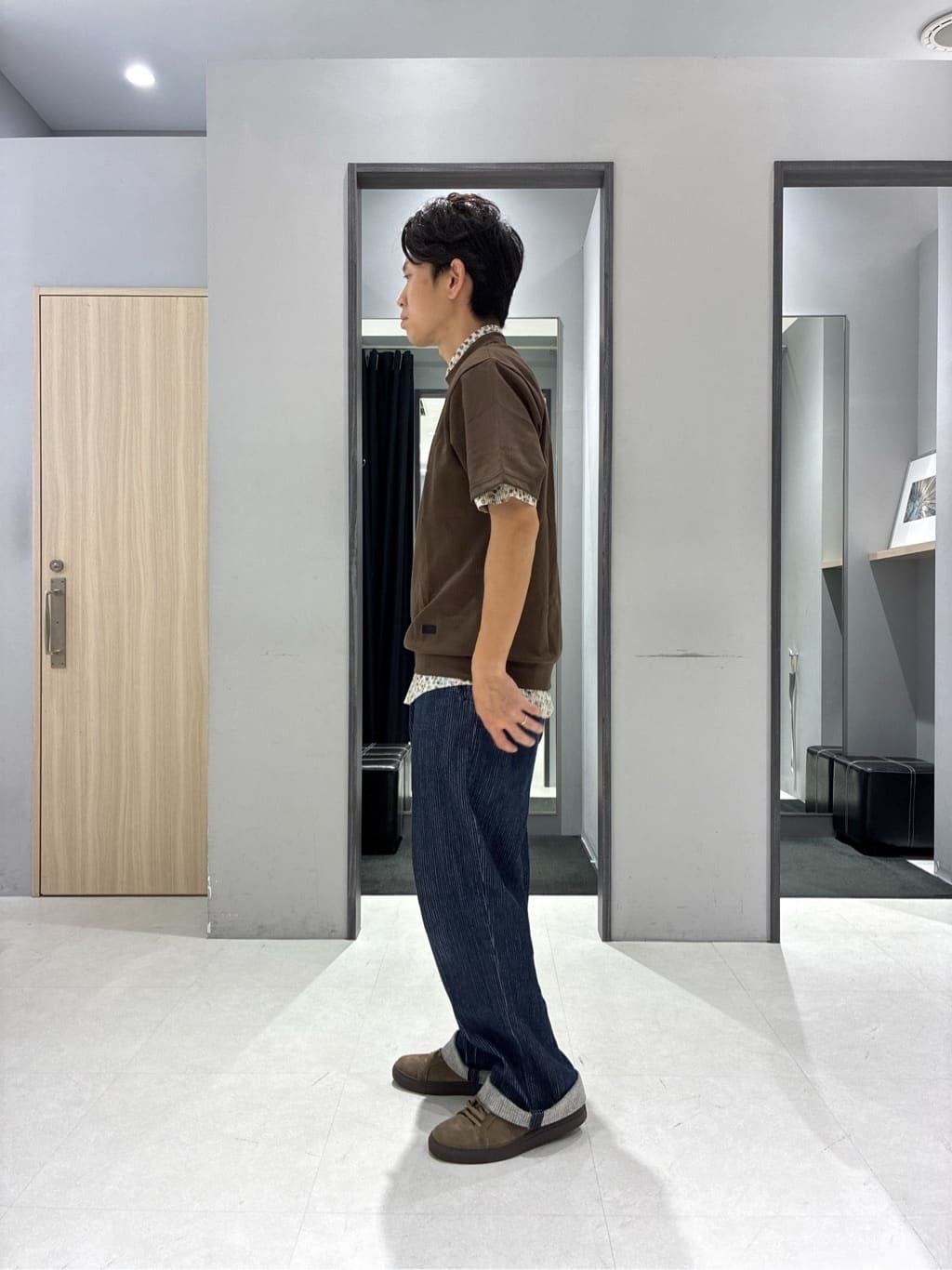 わいずみさんの「TAKEO KIKUCHI｜フルベジタンニンレザー バックパック」を使ったコーディネート