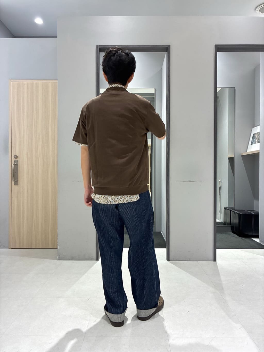 わいずみさんの「TAKEO KIKUCHI｜フルベジタンニンレザー バックパック」を使ったコーディネート