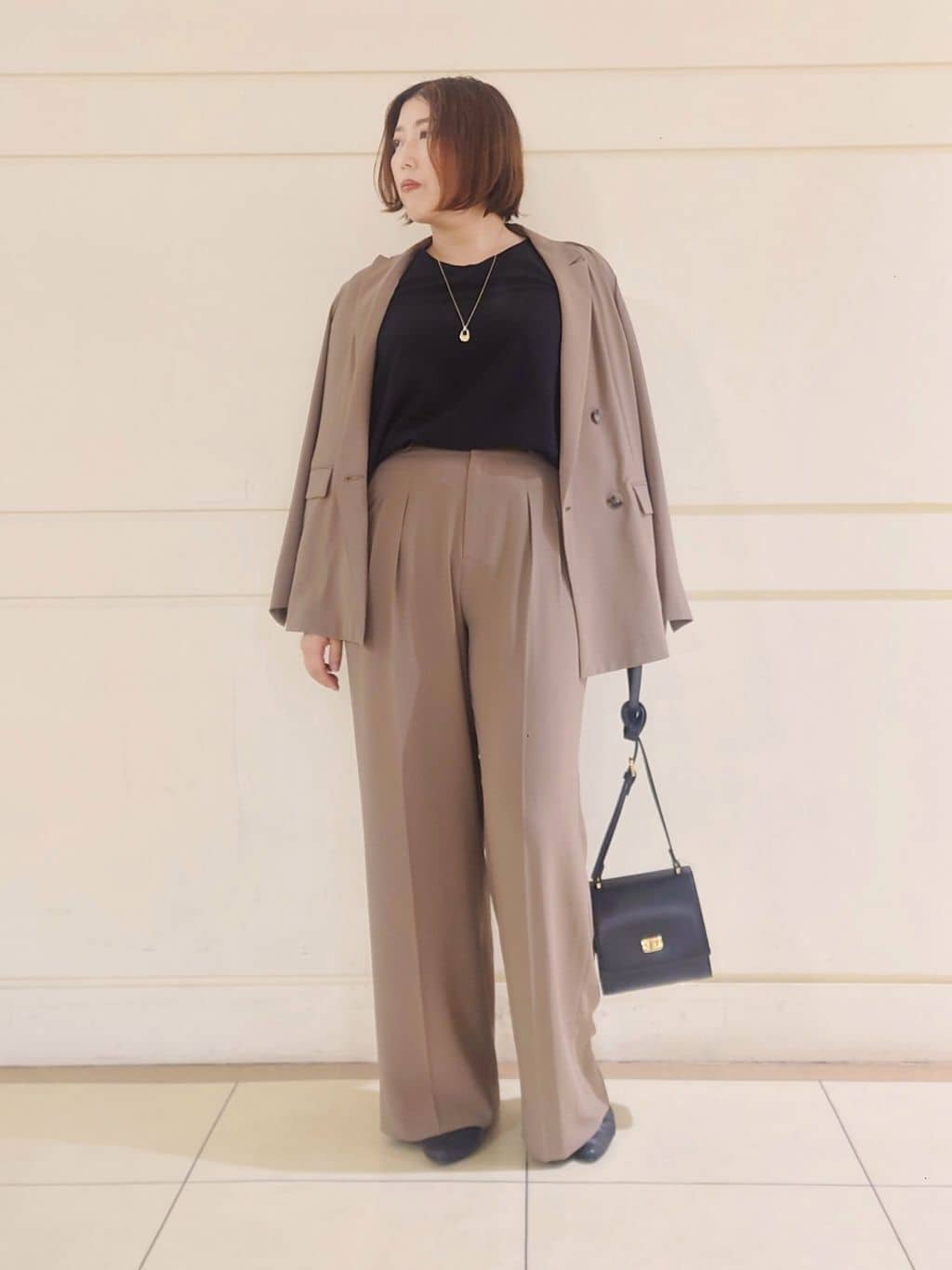 Itoさんの「INDIVI｜【軽く羽織れる！】ダブルジャケット」を使ったコーディネート