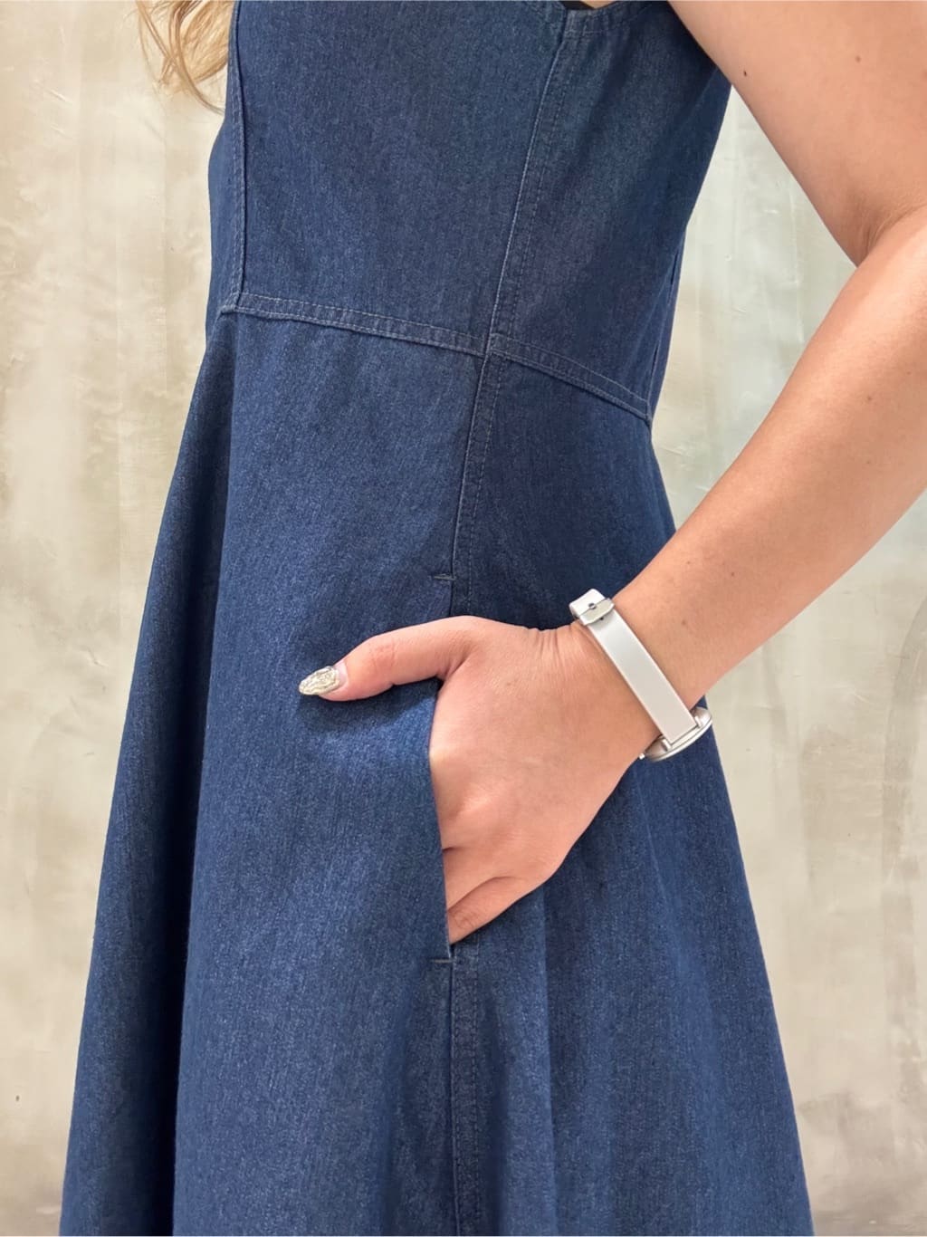 minaさんの「grove｜最終お値下げ！！【人間工学】つつまれフィットバレエシューズ （抗菌防臭加工裏地使用）」を使ったコーディネート