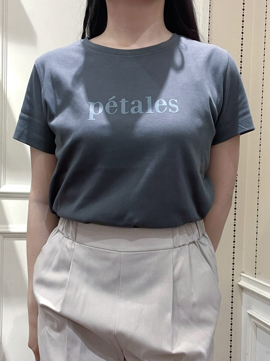 Hitomiさんの「index｜《S-LLサイズ》フロッキーロゴTシャツ【接触冷感／UVケア／洗濯機洗い可】」を使ったコーディネート