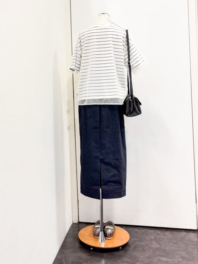 yukariさんの「grove｜ラフだけどおしゃれ　チュールレイヤードTシャツ」を使ったコーディネート
