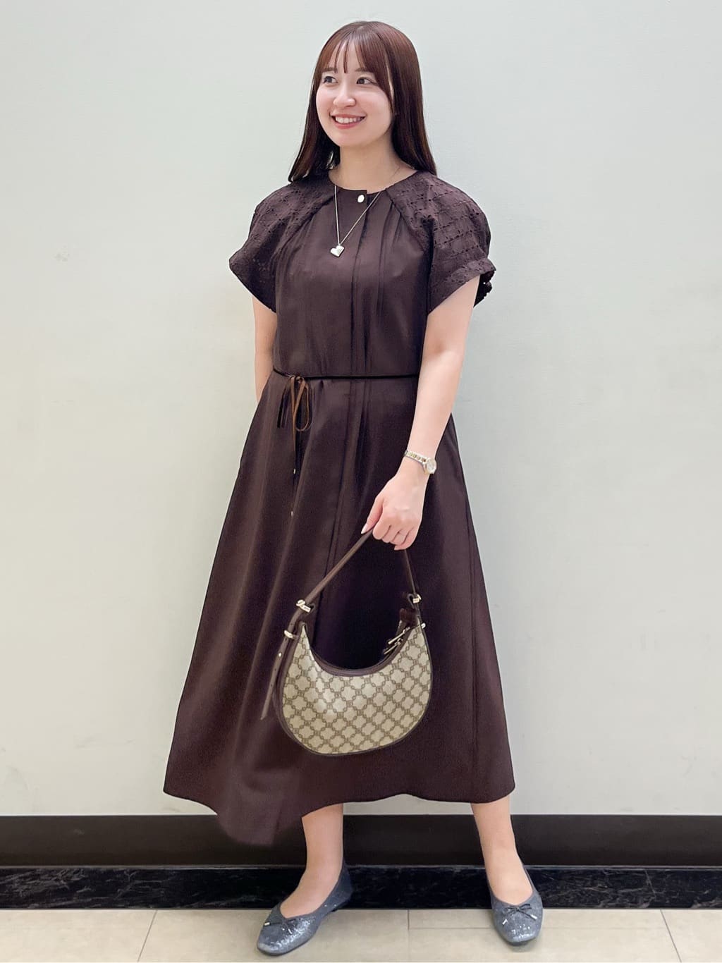mikikoさんの「Reflect｜カットワークレーススリーブワンピース」を使ったコーディネート