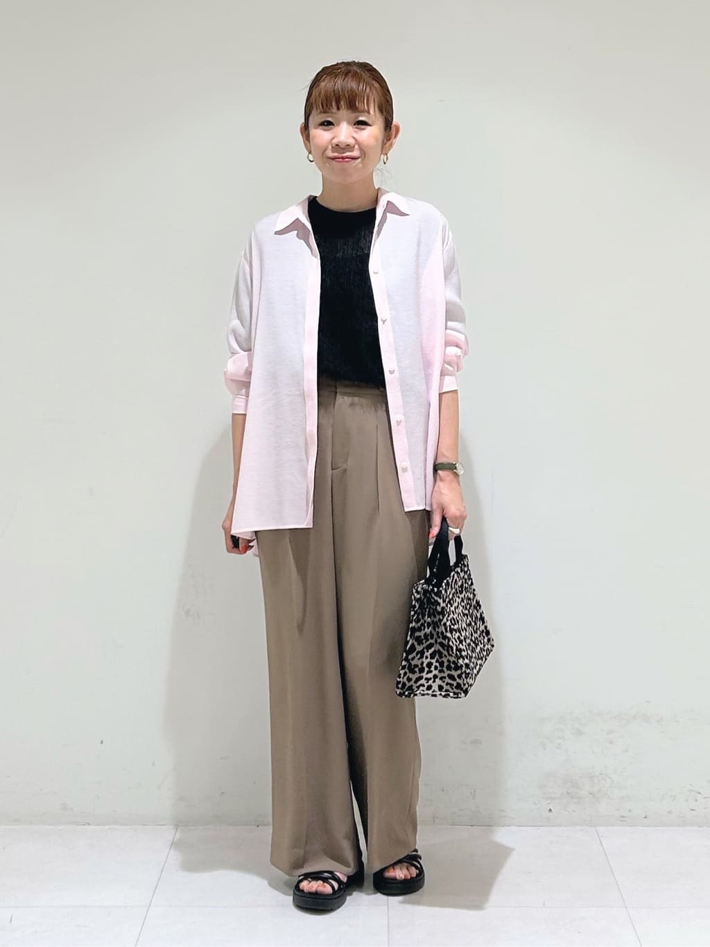 tsuyuさんの「INDIVI｜ツイードスモールトートバッグ」を使ったコーディネート
