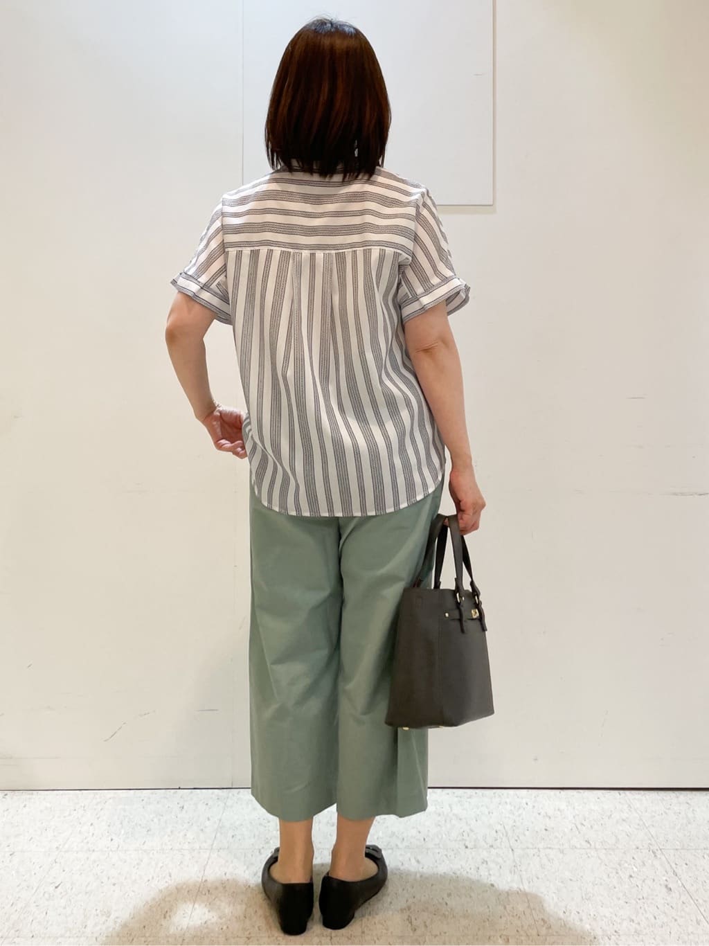 めいさんの「Reflect｜【洗える】ドビーストライプブラウス」を使ったコーディネート