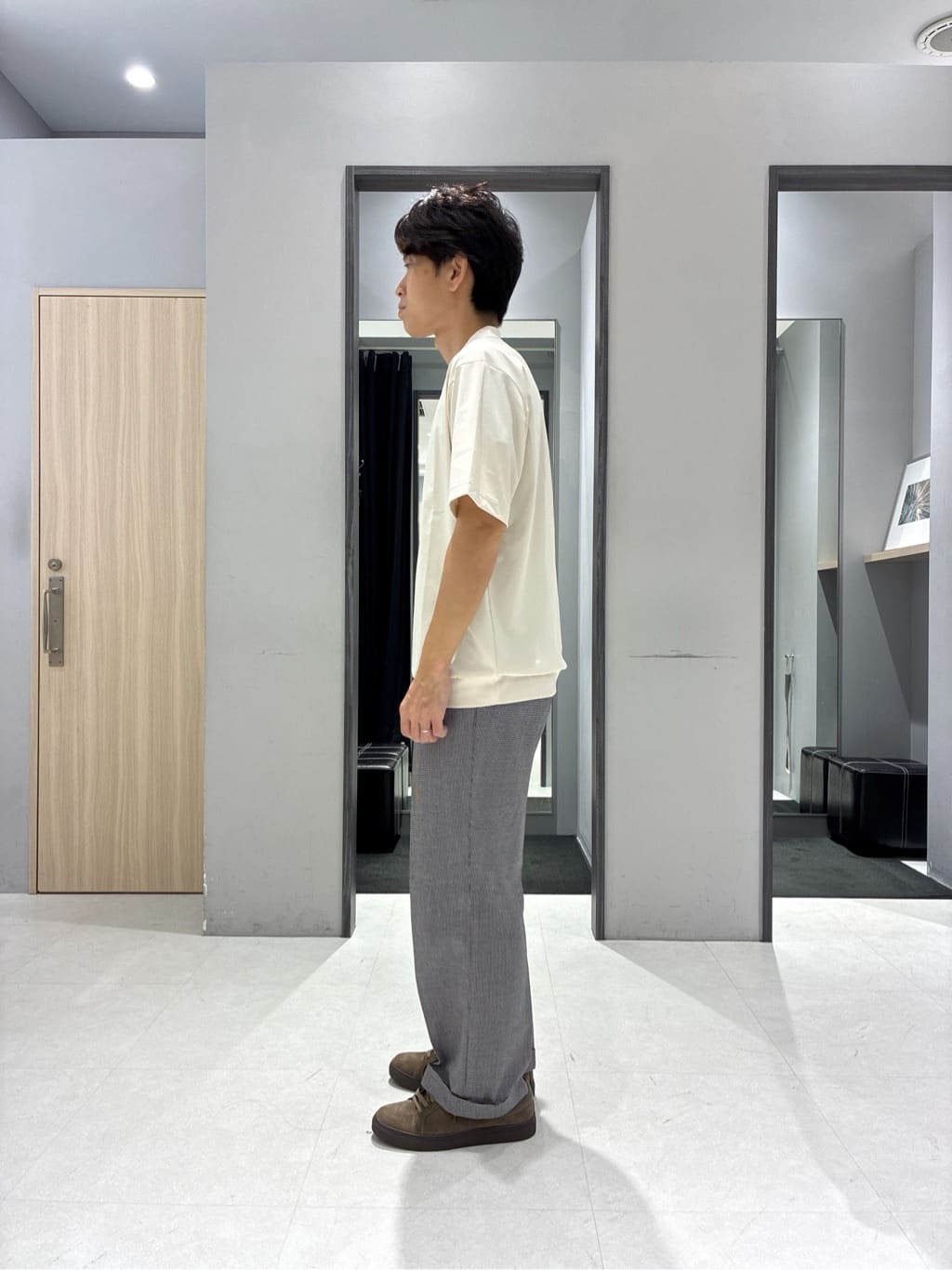 わいずみさんの「TAKEO KIKUCHI｜【COOL CITY WEAR】籠目アート柄 サッカーシャツ /通気性」を使ったコーディネート