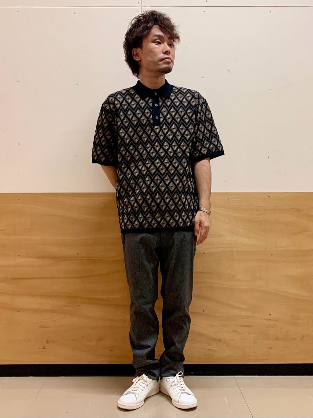 MATUさんの「THE SHOP TK｜ジオメニットポロシャツ　【洗濯機OK】」を使ったコーディネート