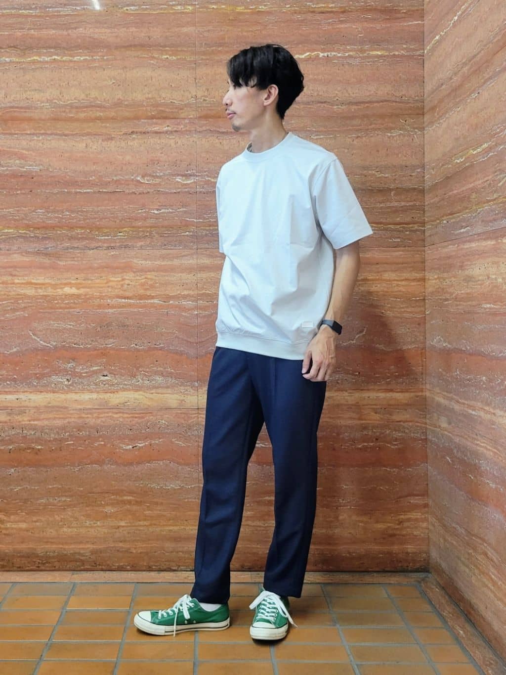 piroyaさんの「TAKEO KIKUCHI｜【抗菌防臭／5サイズ展開】ハイゲージポンチ Tシャツ」を使ったコーディネート
