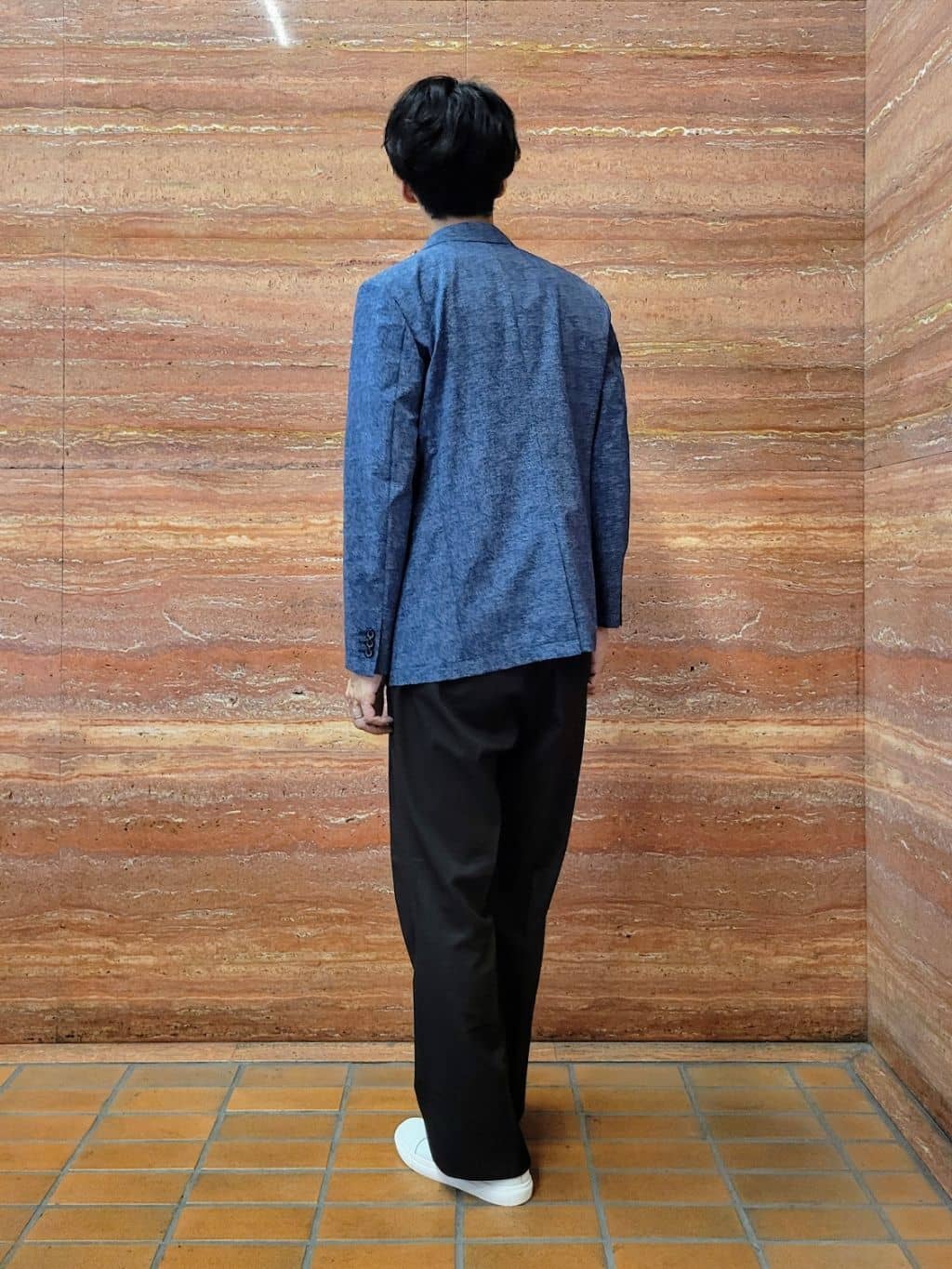 piroyaさんの「TAKEO KIKUCHI｜【抗菌防臭／5サイズ展開】ハイゲージポンチ Tシャツ」を使ったコーディネート