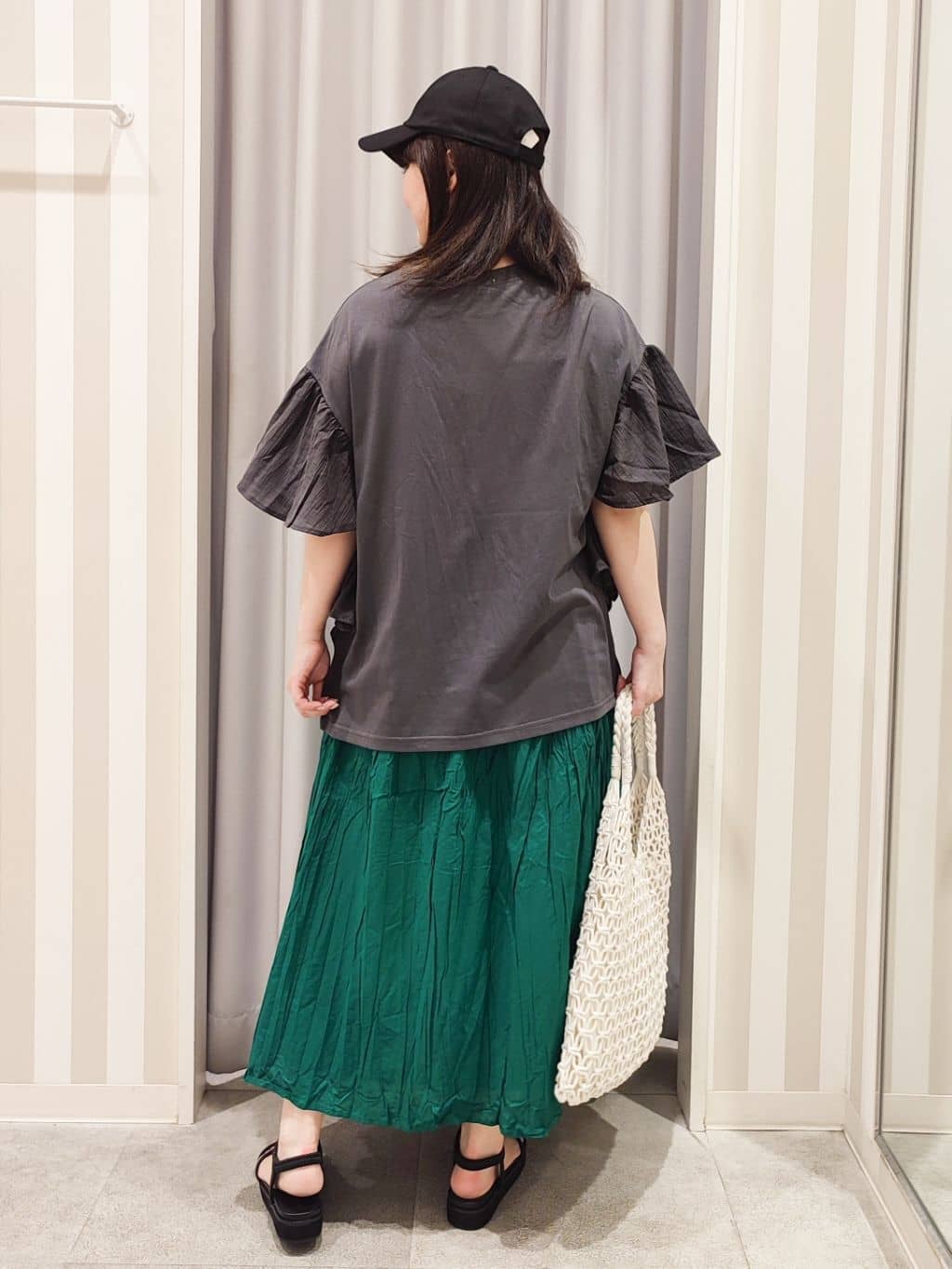 もーりぃさんの「SHOO･LA･RUE｜」を使ったコーディネート