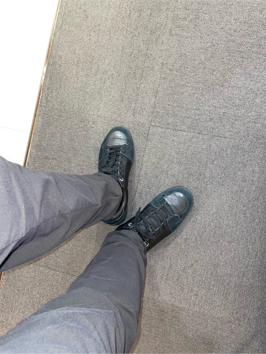 MAKOTO AIさんの「TAKEO KIKUCHI｜【COOL CITY WEAR】エアートール パンツ /接触冷感・通気性」を使ったコーディネート