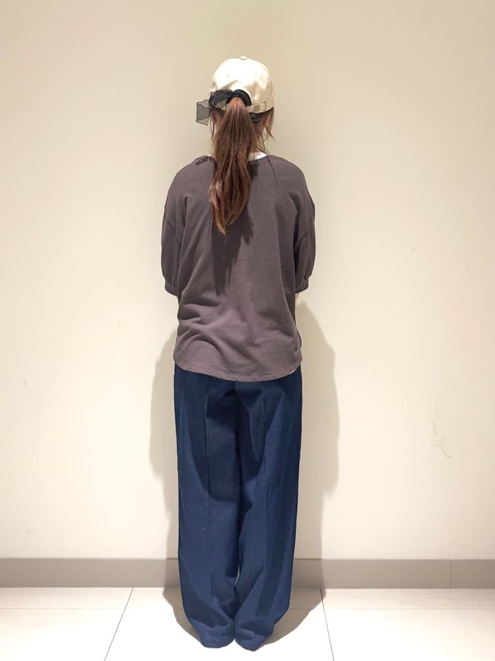 Liriさんの「Dessin｜【360度可愛い/前後2WAY/洗える】ライトコットンヘンリーカットソー」を使ったコーディネート