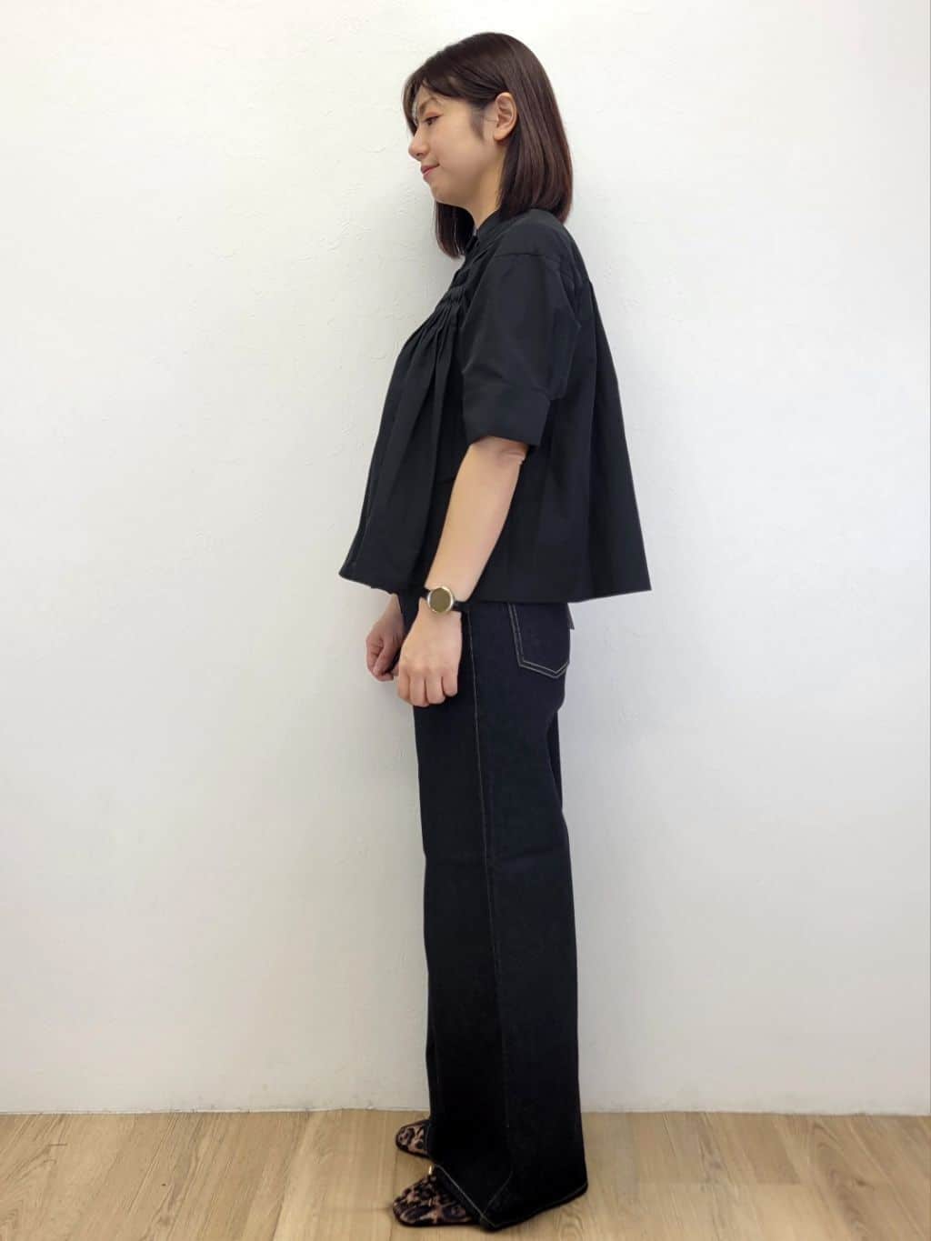 LISAさんの「OPAQUE.CLIP｜ピンタックフレアシャツ【洗濯機洗い可】」を使ったコーディネート