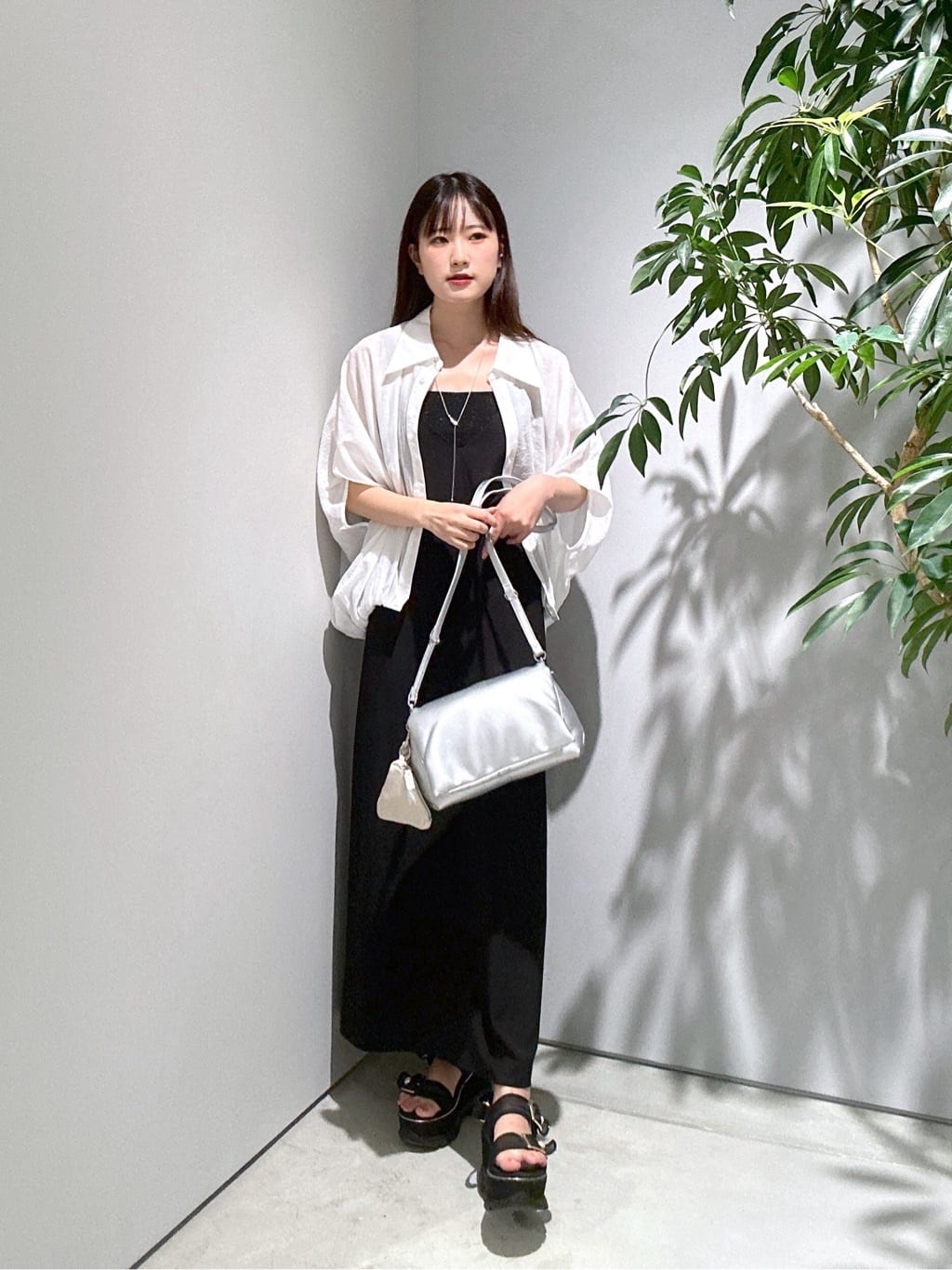 Renoさんの「INDIVI｜バルーンフォルムブラウス」を使ったコーディネート